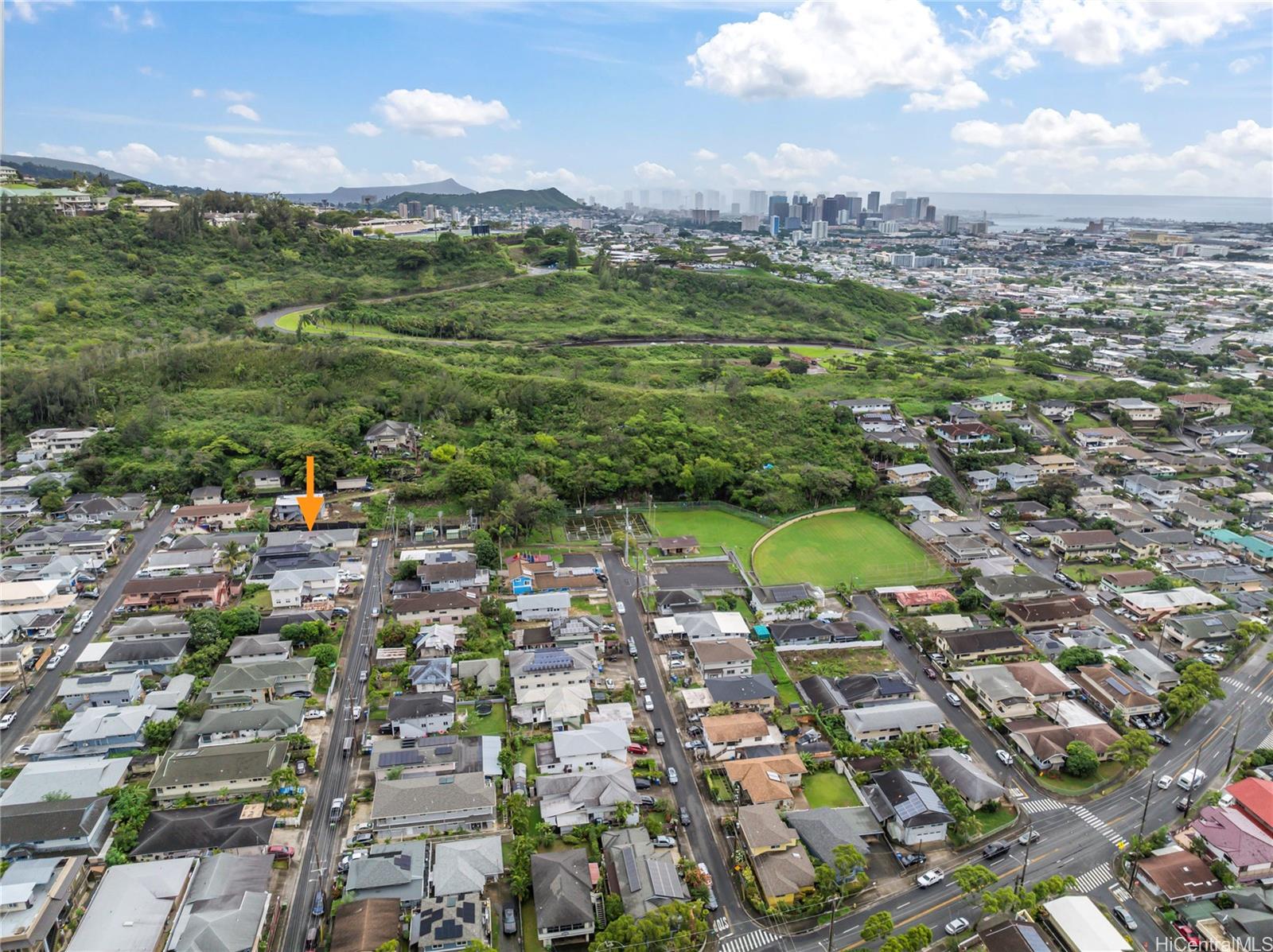 1576  Kamohoalii Street Kalihi-upper, Honolulu home - photo 23 of 24