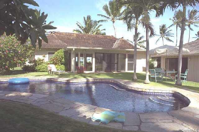 1576  Mokulua Dr Lanikai, Kailua home - photo 3 of 8