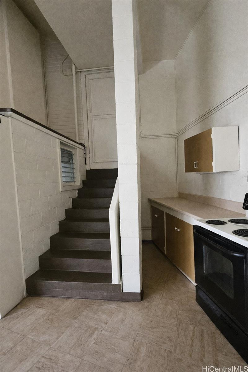 1578 Pele Street Honolulu - Multi-family - photo 21 of 23