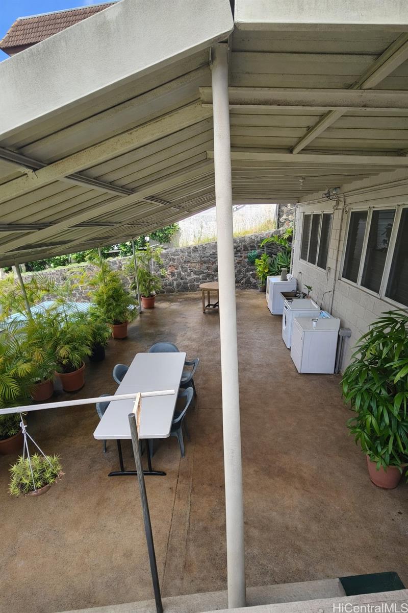 1578 Pele Street Honolulu - Multi-family - photo 5 of 23