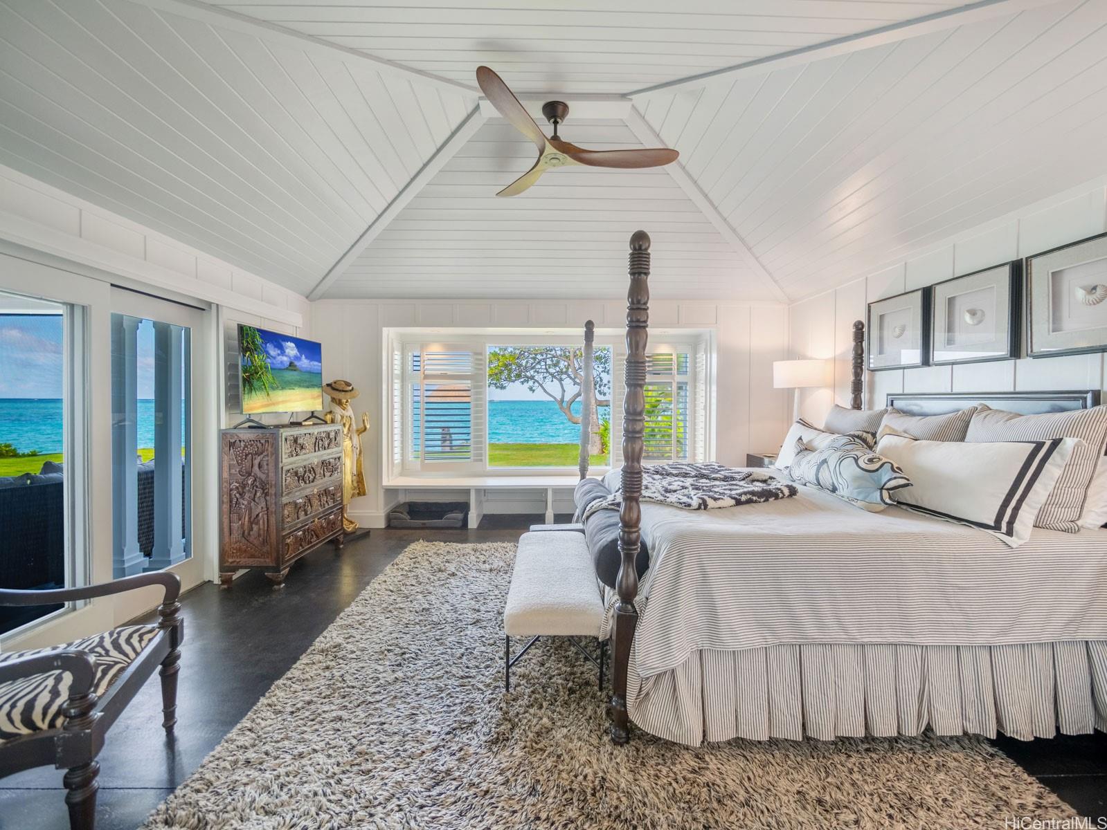 1586  Mokulua Drive Lanikai, Kailua home - photo 12 of 25