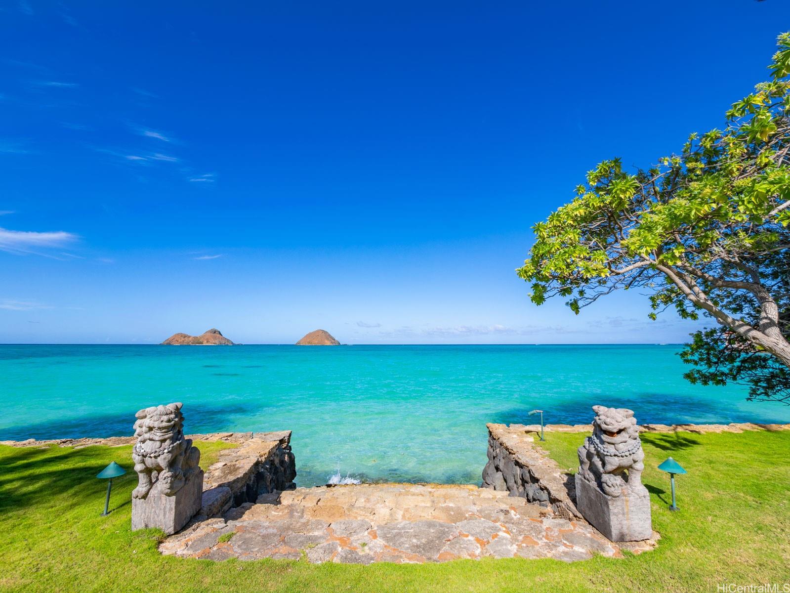 1586  Mokulua Drive Lanikai, Kailua home - photo 10 of 25