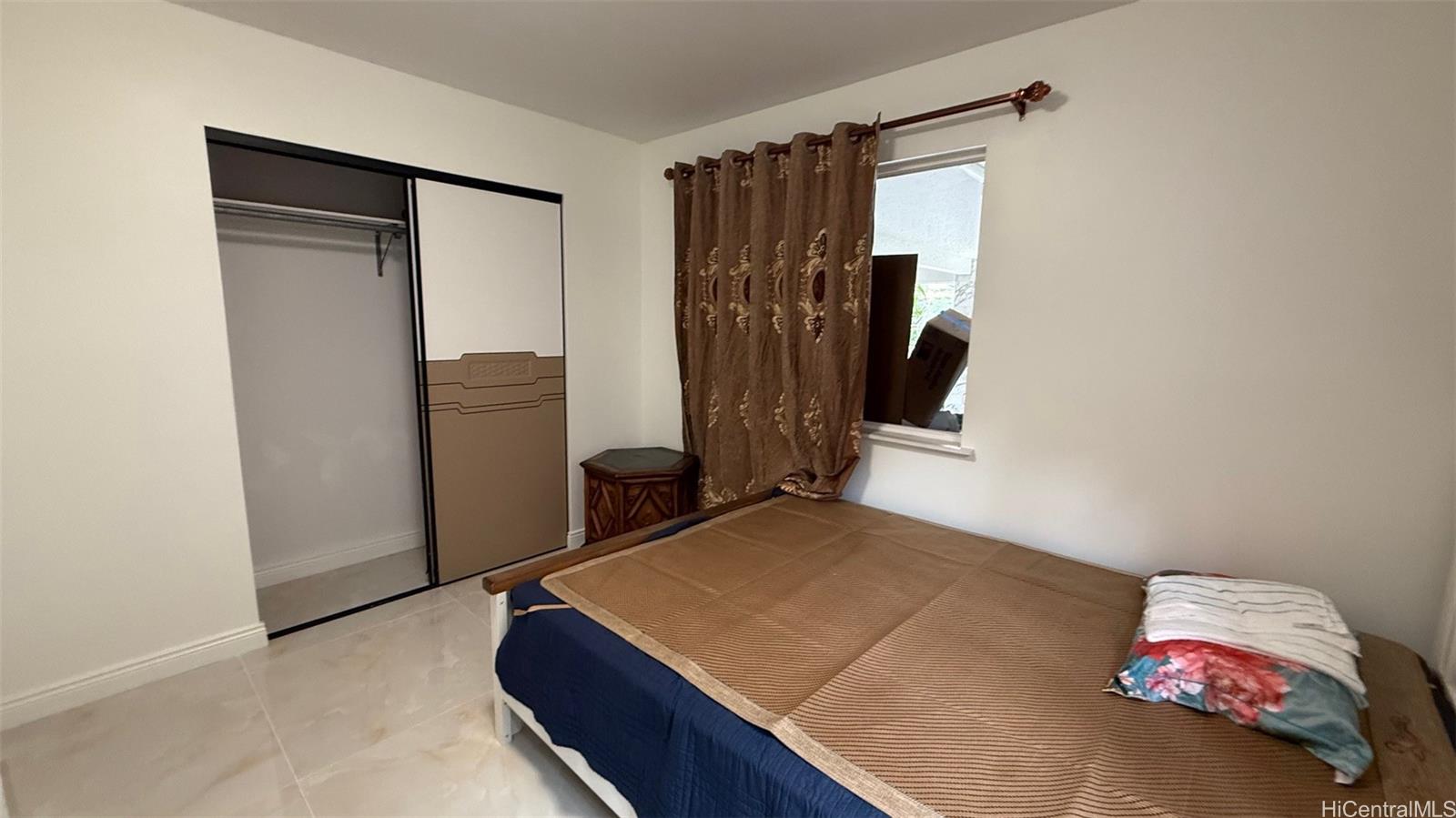 1594 Wailele St Honolulu - Rental - photo 9 of 9