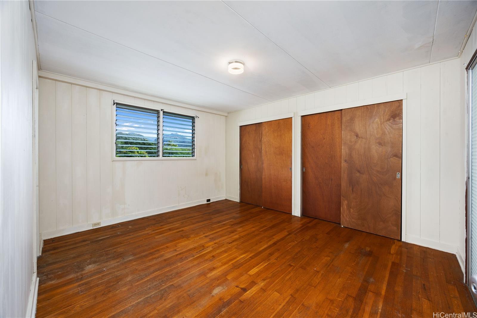 1599  Ala Amoamo Street Moanalua Gardens, Honolulu home - photo 13 of 23