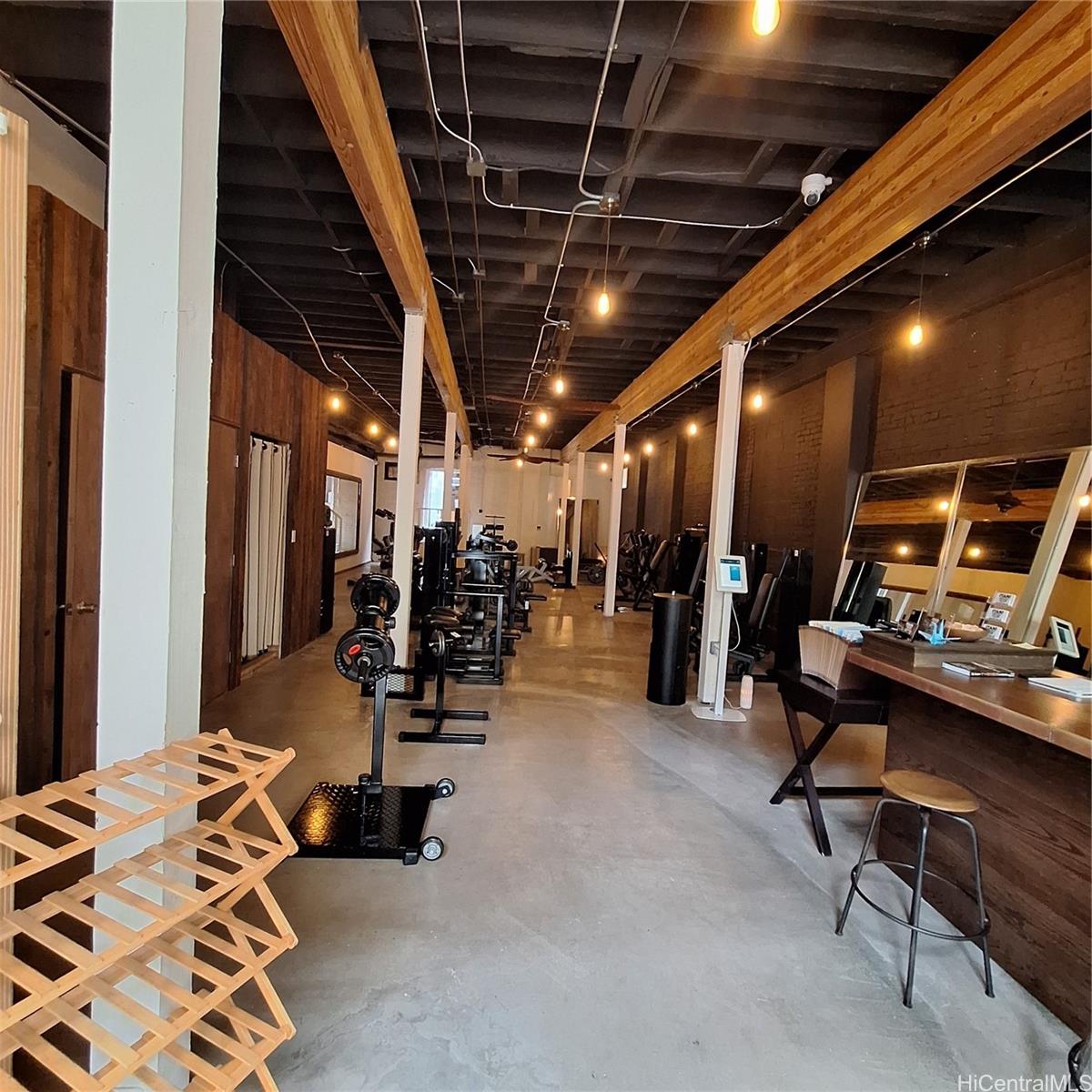 16 Merchant Street Honolulu Oahu commercial real estate photo4 of 5