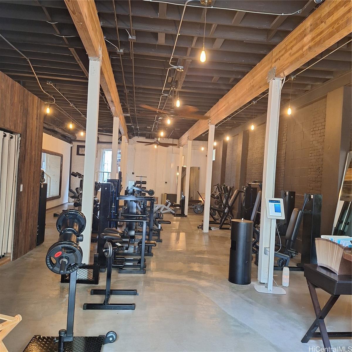 16 Merchant Street Honolulu Oahu commercial real estate photo5 of 5