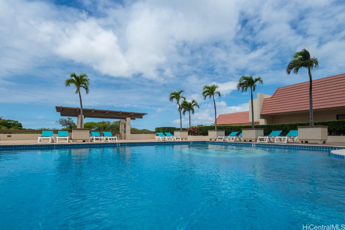 Yacht Harbor Towers condo # 1406, Honolulu, Hawaii - photo 18 of 25