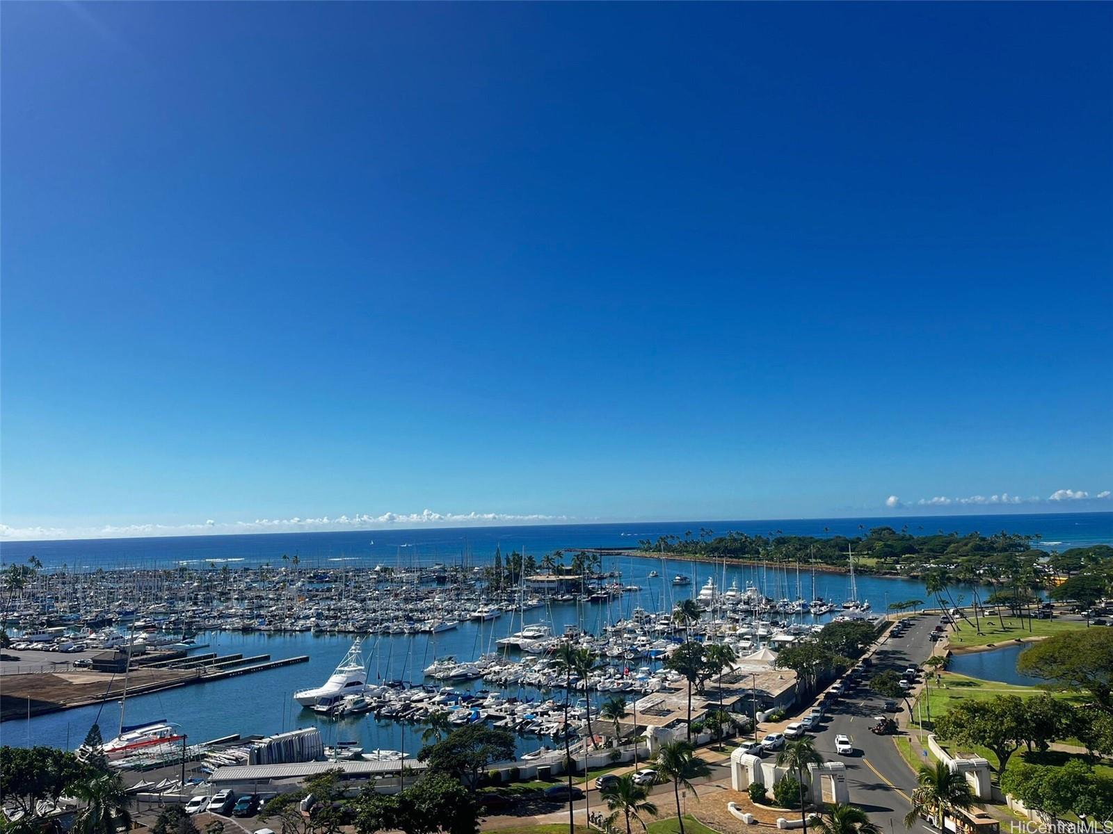 Yacht Harbor Towers condo # 1410, Honolulu, Hawaii - photo 13 of 14