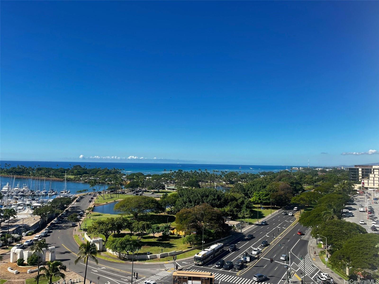 Yacht Harbor Towers condo # 1410, Honolulu, Hawaii - photo 14 of 14