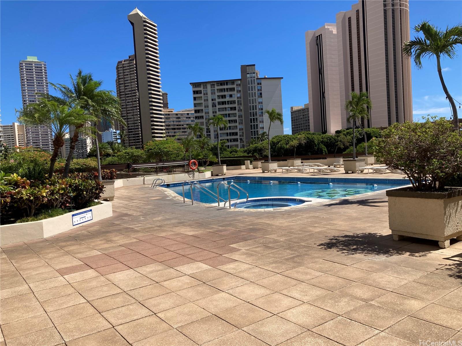 Yacht Harbor Towers condo # 1804, Honolulu, Hawaii - photo 15 of 18