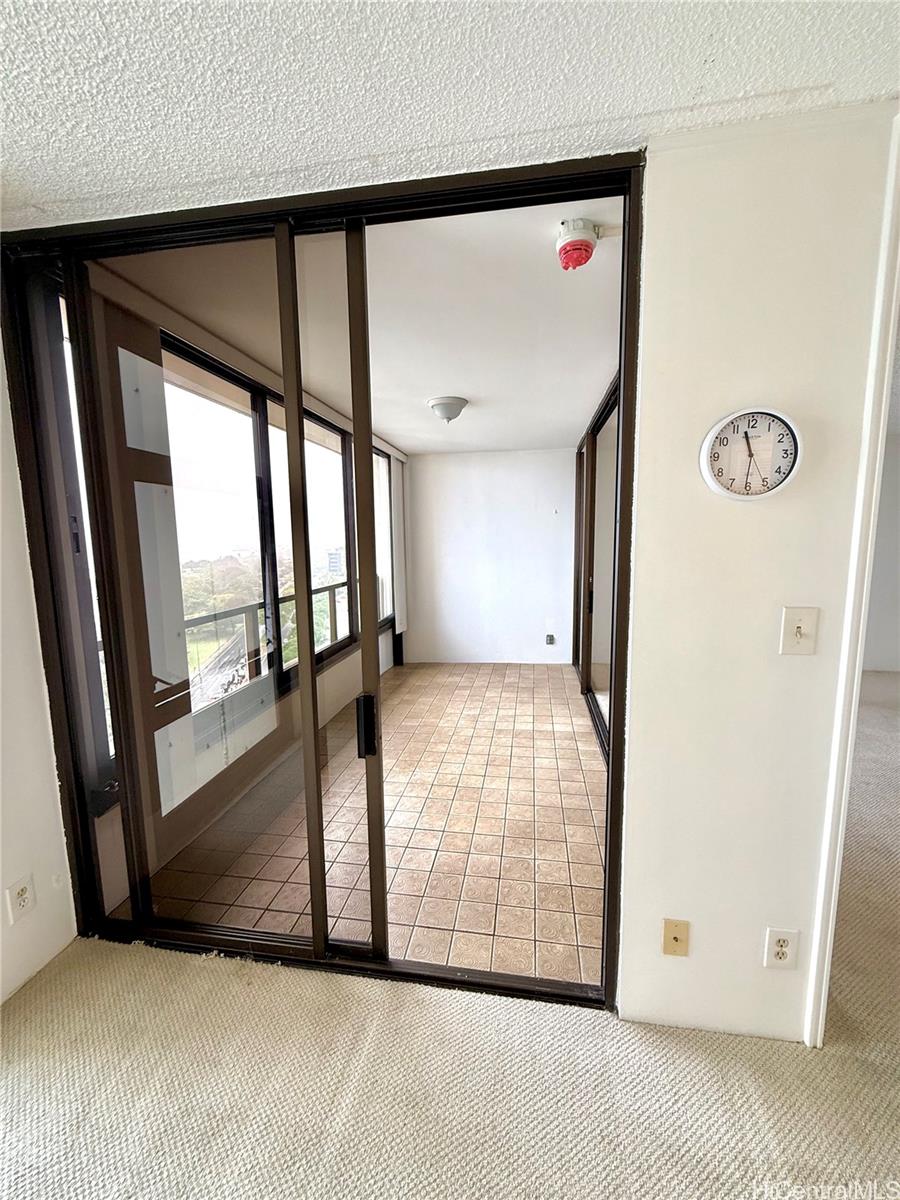 Yacht Harbor Towers condo # 1808, Honolulu, Hawaii - photo 14 of 20