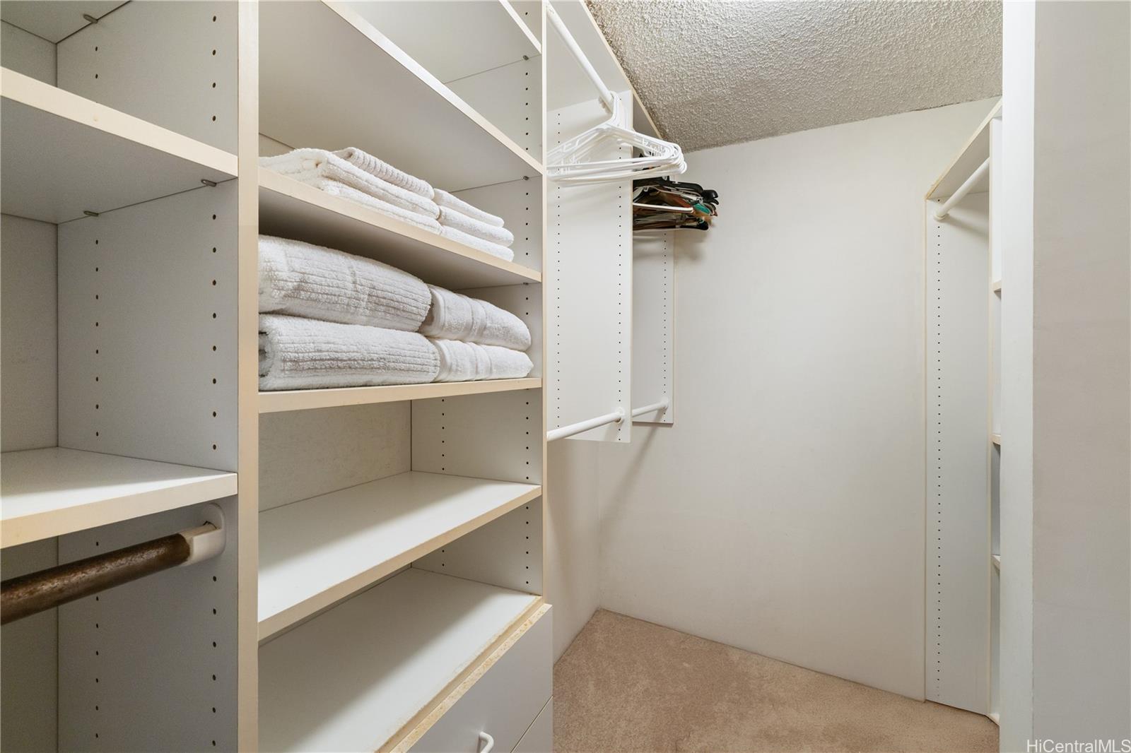 Yacht Harbor Towers condo # 1912, Honolulu, Hawaii - photo 15 of 25