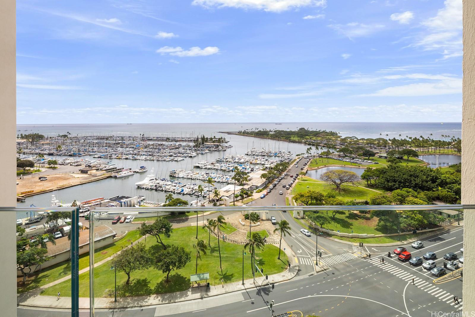 Yacht Harbor Towers condo # 1912, Honolulu, Hawaii - photo 20 of 25