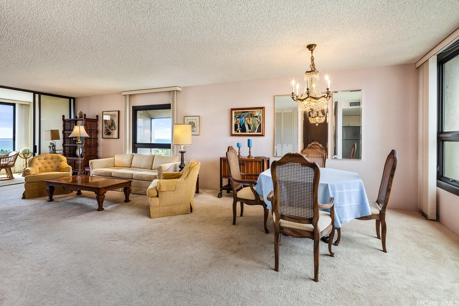 Yacht Harbor Towers condo # 1912, Honolulu, Hawaii - photo 4 of 25