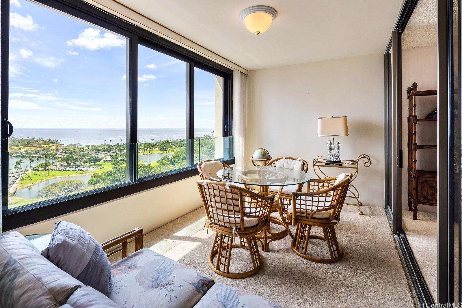 Yacht Harbor Towers condo # 1912, Honolulu, Hawaii - photo 6 of 25