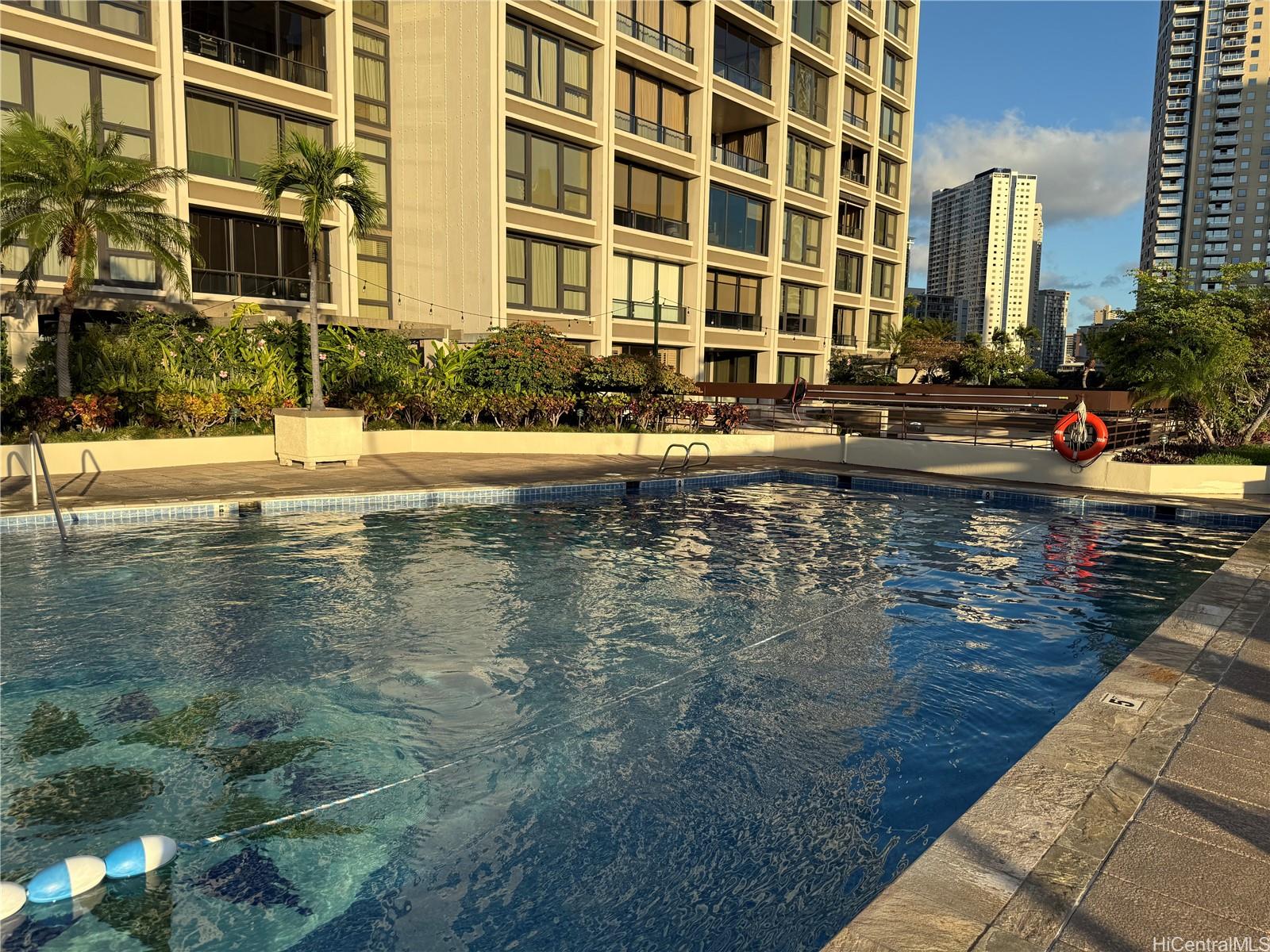 Yacht Harbor Towers condo # 2706, Honolulu, Hawaii - photo 9 of 11