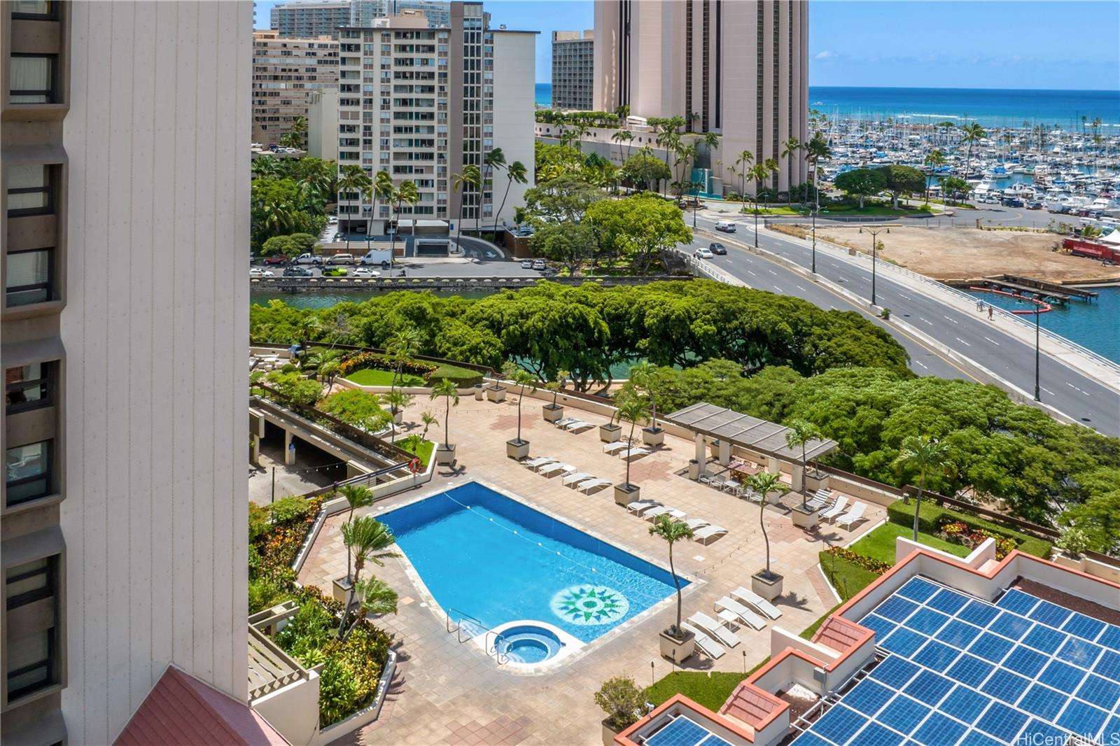 Yacht Harbor Towers condo # 2804, Honolulu, Hawaii - photo 18 of 20