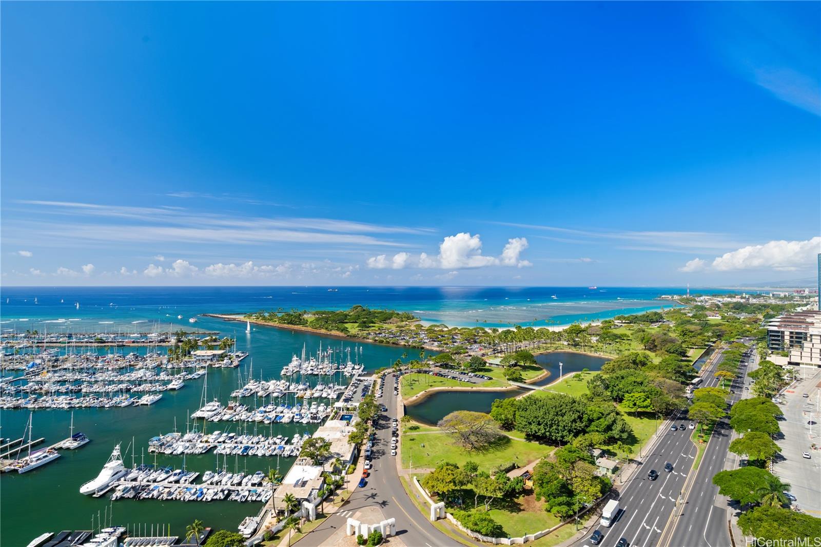 Yacht Harbor Towers condo # 2806, Honolulu, Hawaii - photo 11 of 11