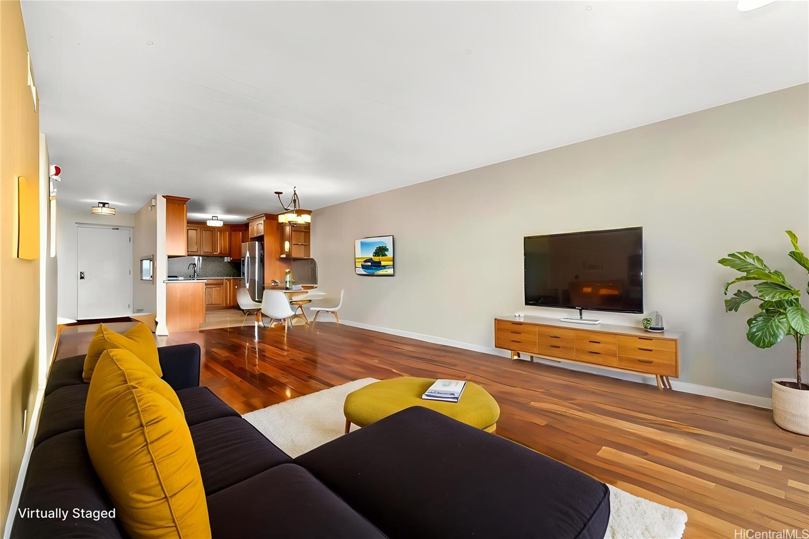 Yacht Harbor Towers condo # 2806, Honolulu, Hawaii - photo 7 of 11