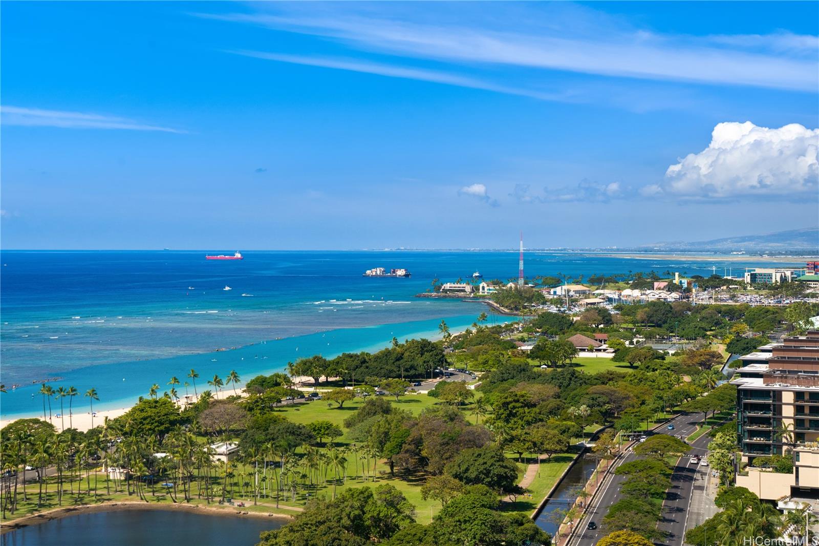 Yacht Harbor Towers condo # 2806, Honolulu, Hawaii - photo 10 of 11
