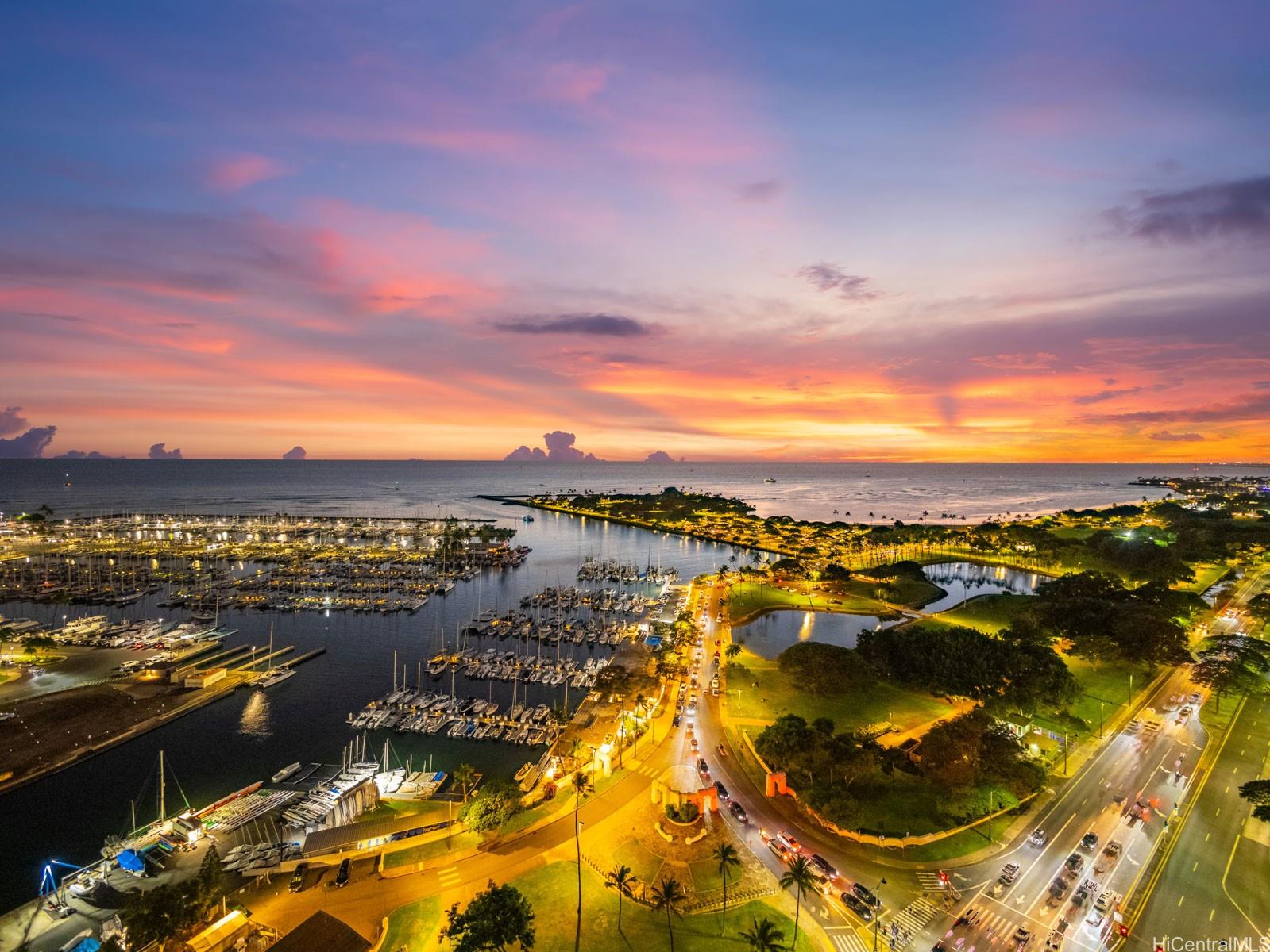 Yacht Harbor Towers condo # 2906, Honolulu, Hawaii - photo 18 of 23