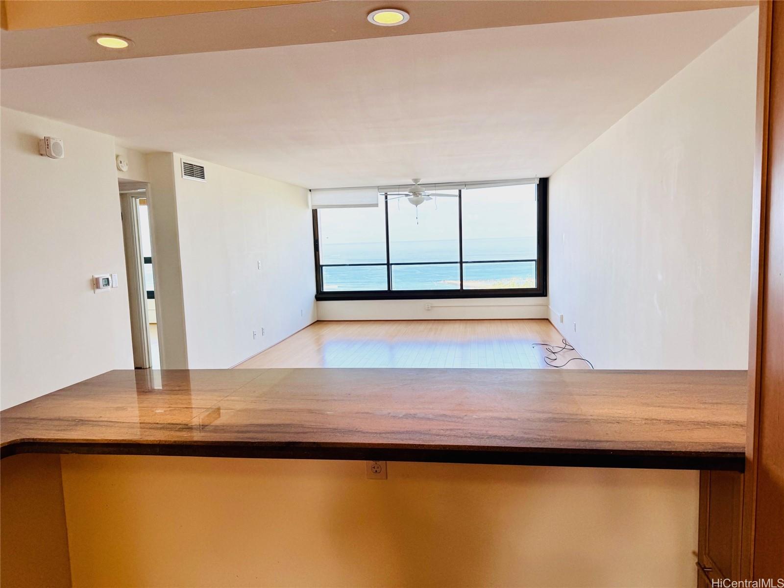 Yacht Harbor Towers condo # 3202, Honolulu, Hawaii - photo 9 of 20