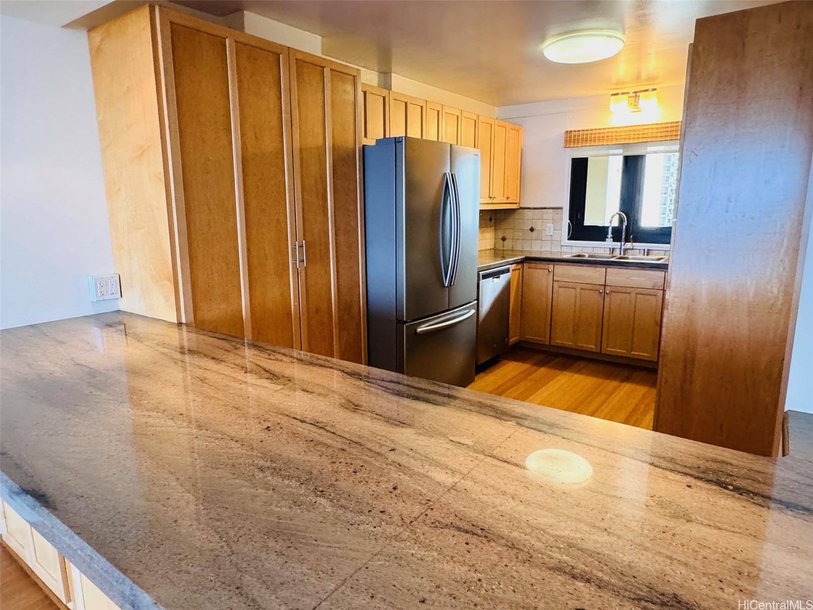 Yacht Harbor Towers condo # 3202, Honolulu, Hawaii - photo 10 of 20