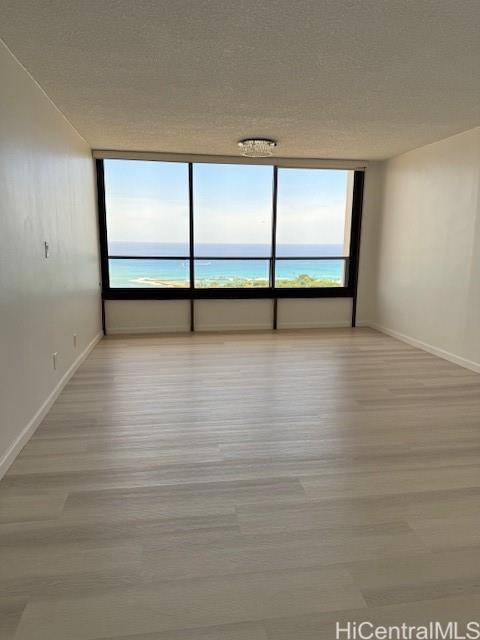 1600 Ala Moana Blvd Honolulu - Rental - photo 5 of 9