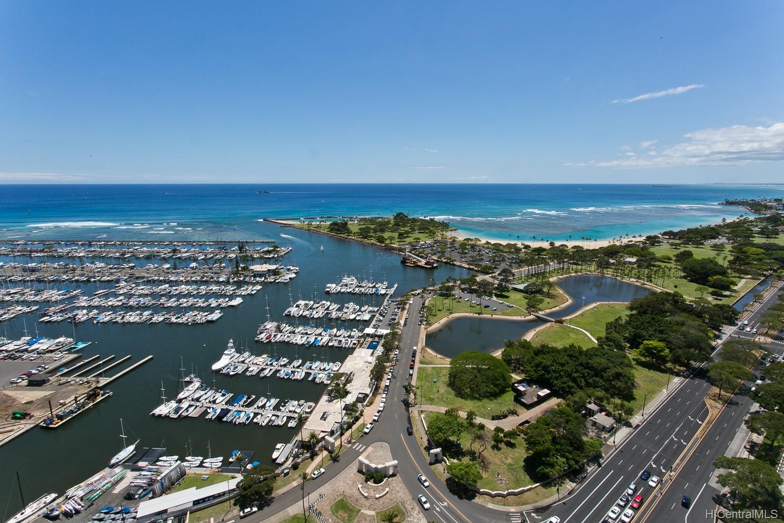 Yacht Harbor Towers condo # 3806, Honolulu, Hawaii - photo 25 of 25