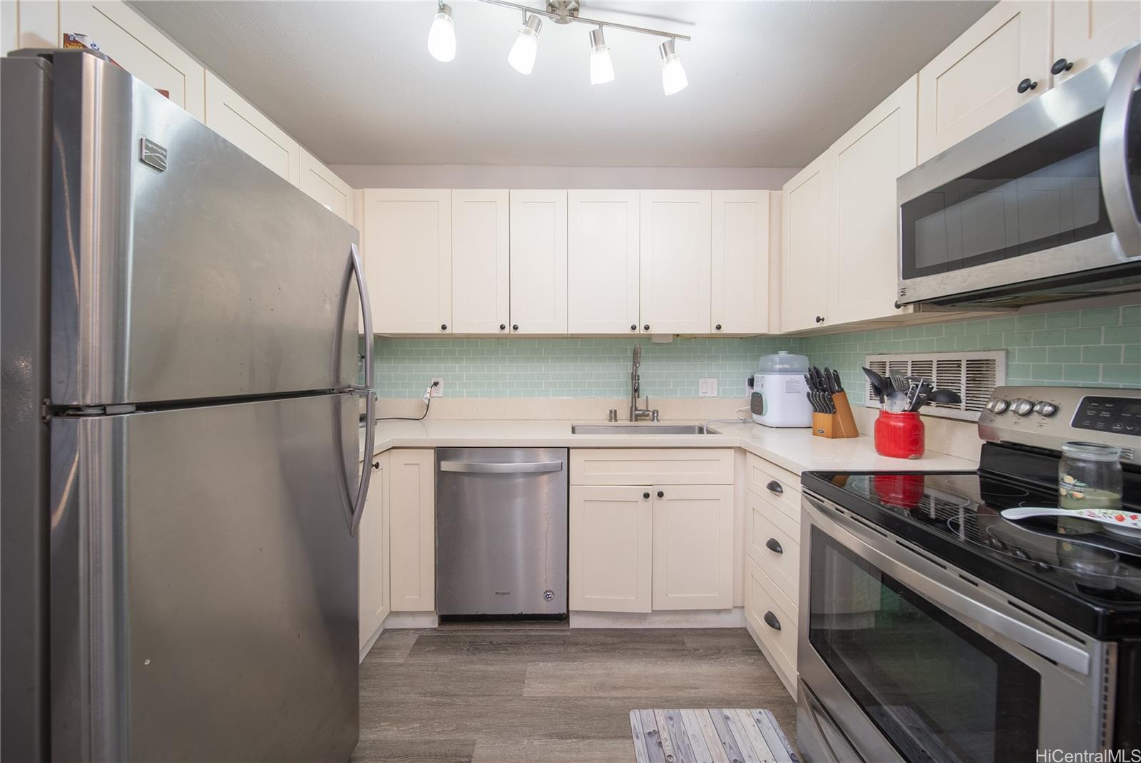 Woodwinds condo # A404, Wahiawa, Hawaii - photo 6 of 24