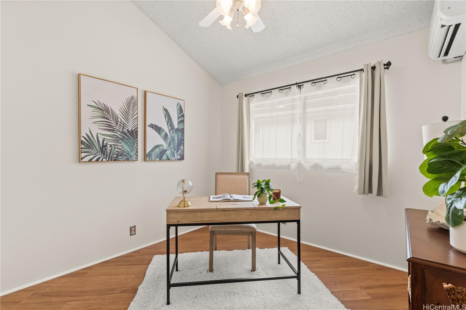 1604  Kanapuu Drive Kailua Bluffs, Kailua home - photo 16 of 24