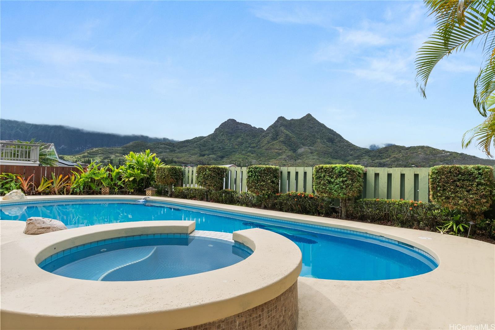 1604  Kanapuu Drive Kailua Bluffs, Kailua home - photo 20 of 24