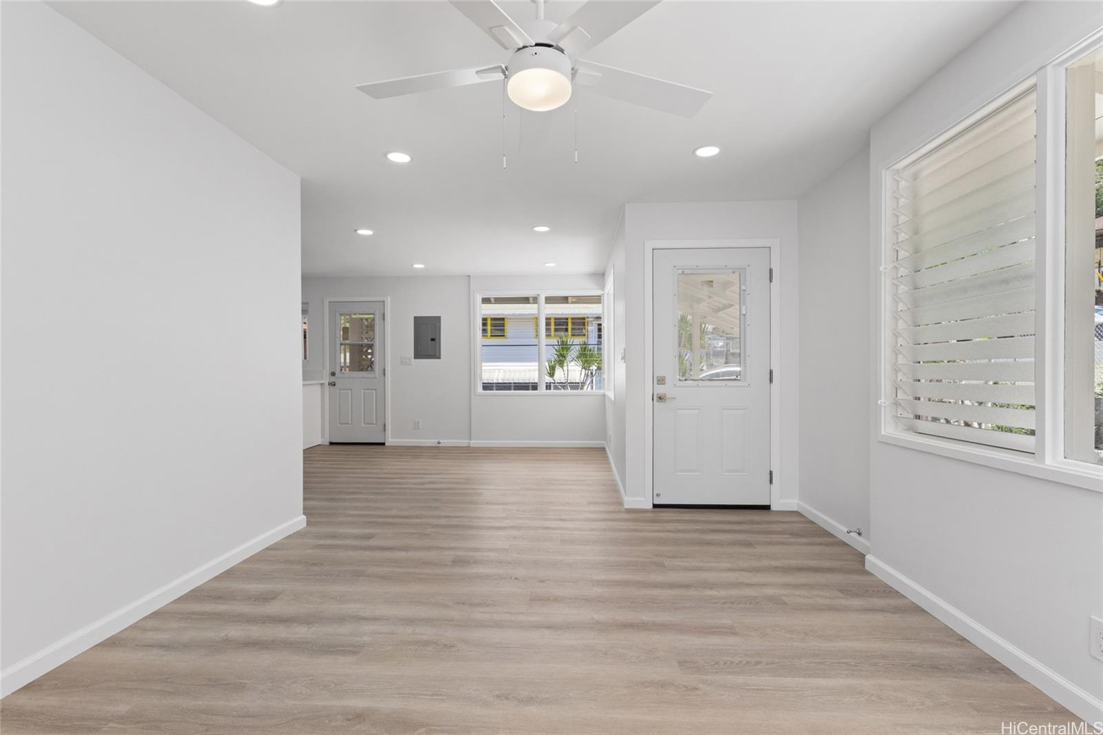 1605  Merkle Street Kalihi Uka, Honolulu home - photo 16 of 25