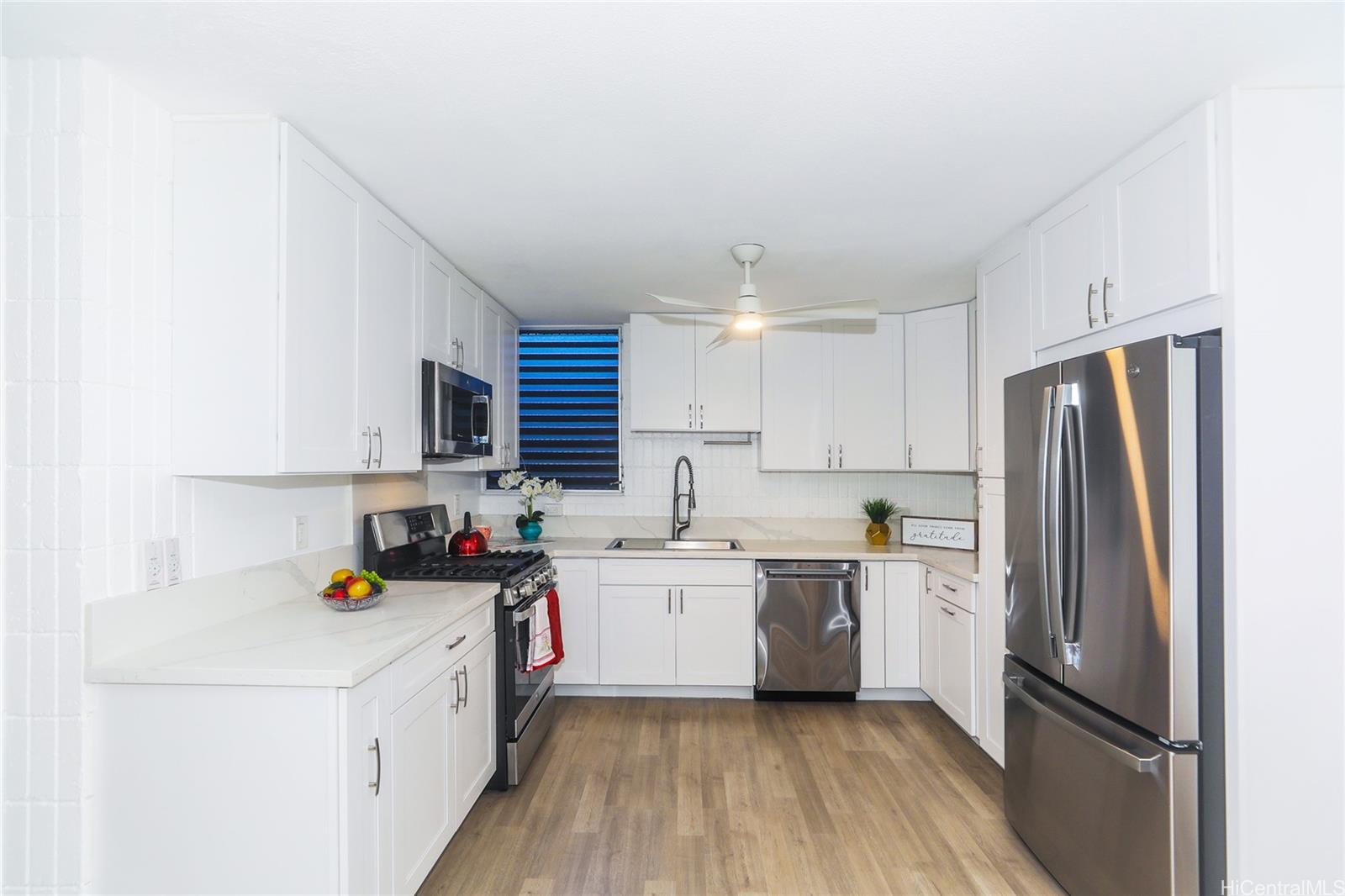 Wilola Apts condo # 5, Honolulu, Hawaii - photo 2 of 23