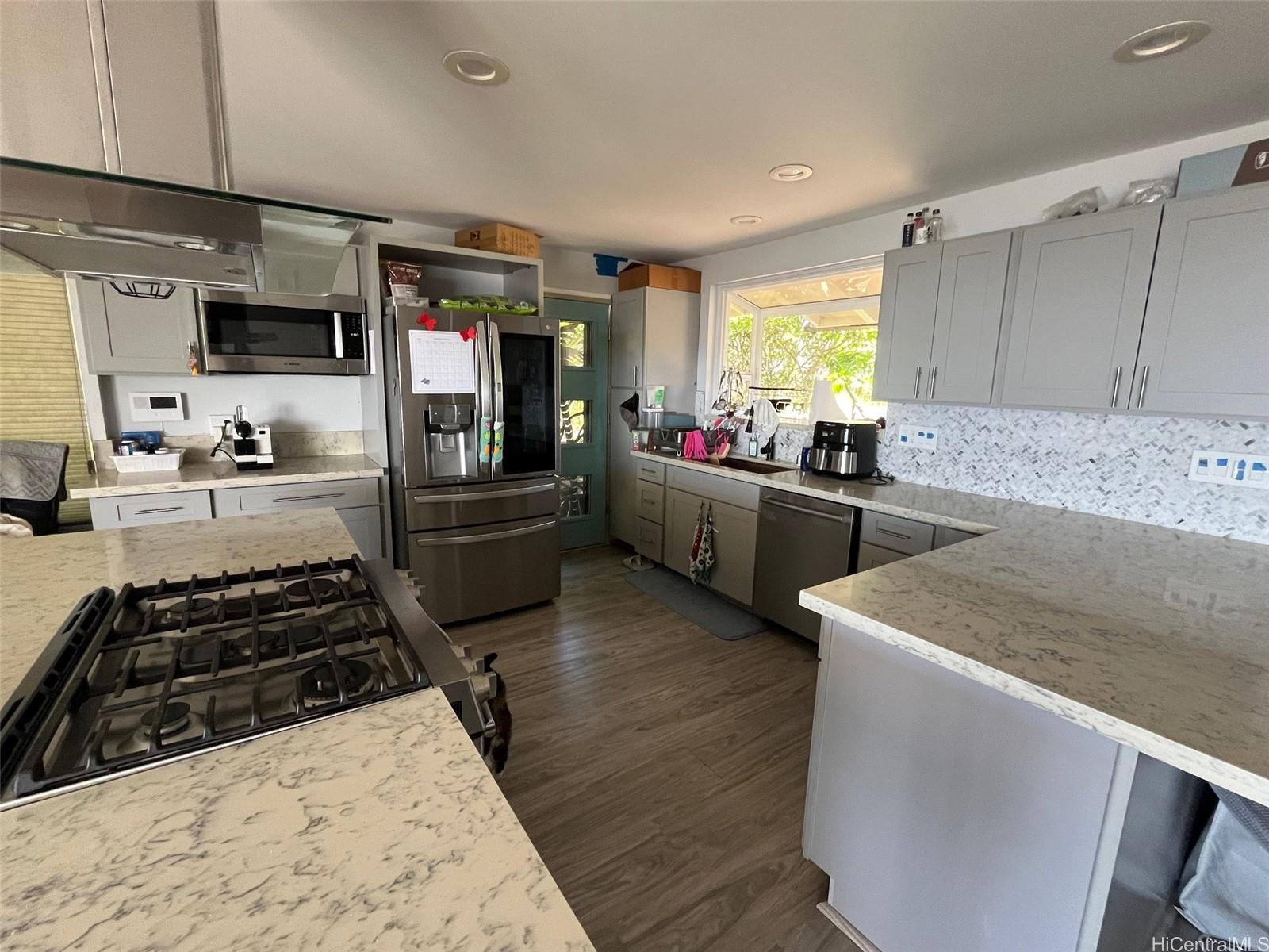 1605 Quincy Pl Honolulu - Rental - photo 3 of 24