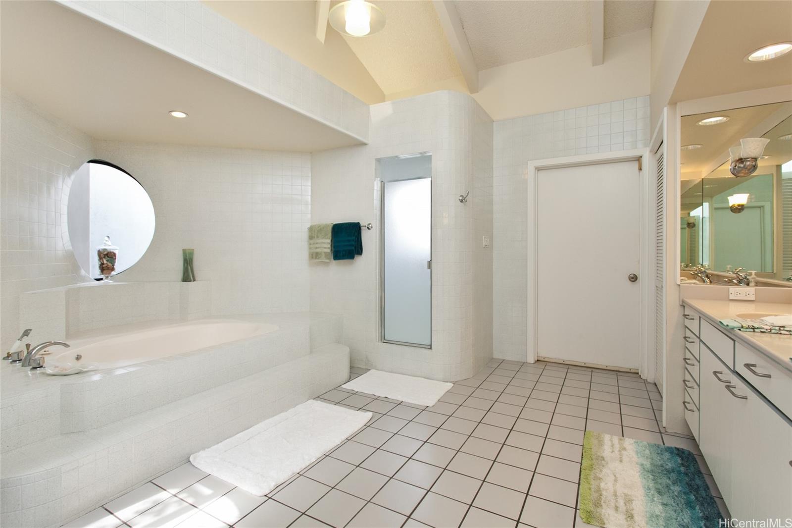 1607 Mokulua Drive Kailua - Rental - photo 13 of 25