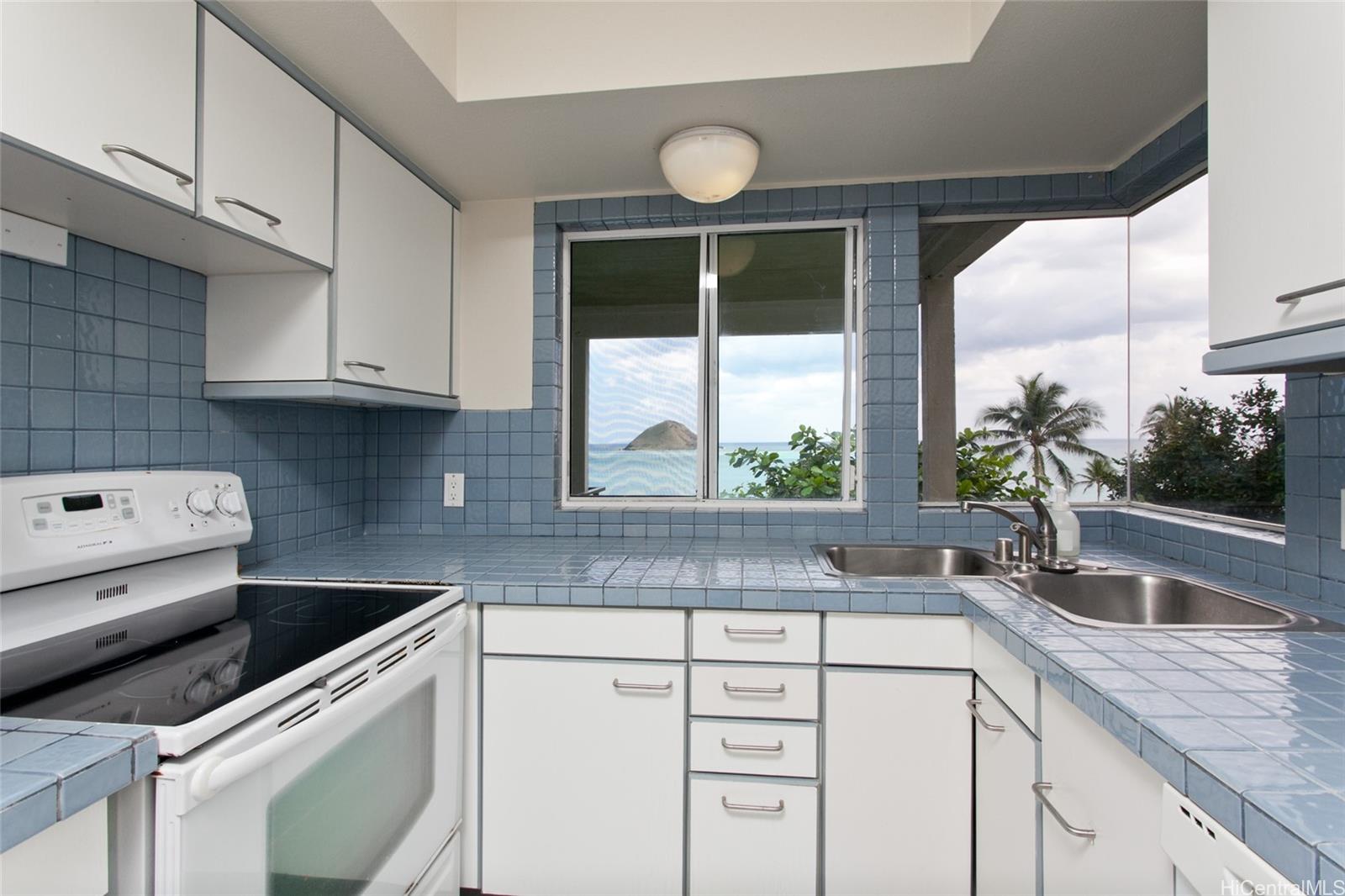 1607 Mokulua Drive Kailua - Rental - photo 19 of 25