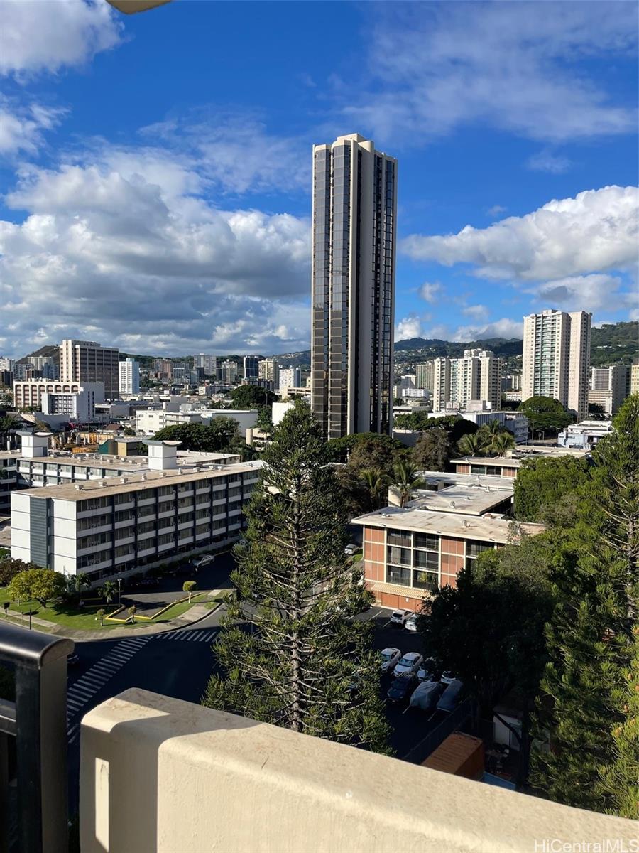 Kapiolani Towers condo # 1108, Honolulu, Hawaii - photo 18 of 22