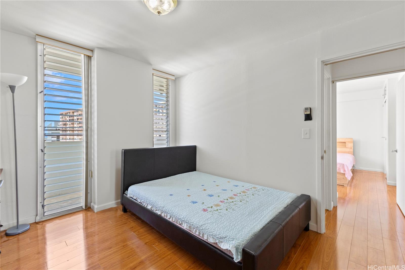 Kapiolani Towers condo # 1207, Honolulu, Hawaii - photo 19 of 25