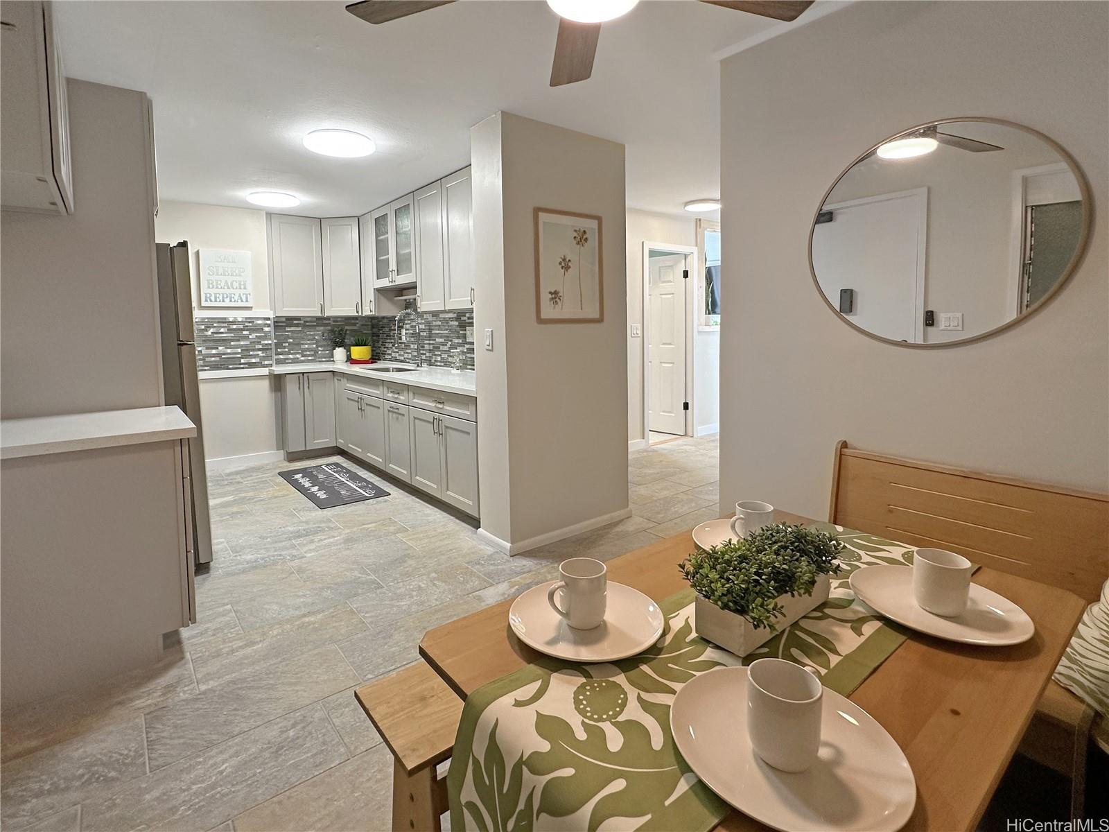 Kapiolani Towers condo # 16B, Honolulu, Hawaii - photo 2 of 25