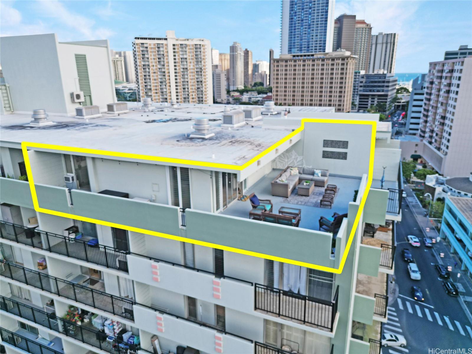 Kapiolani Towers condo # 16B, Honolulu, Hawaii - photo 16 of 25