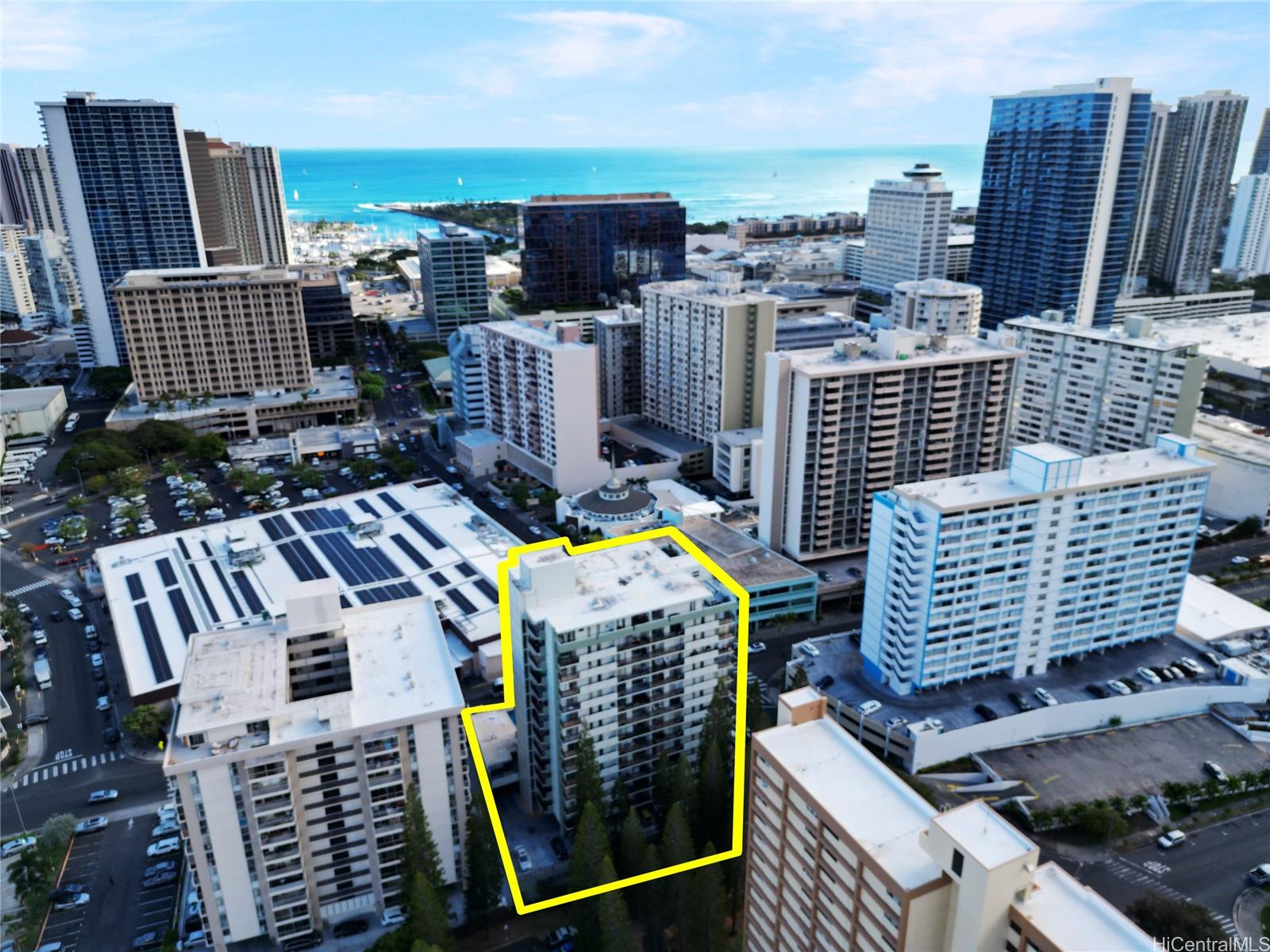 Kapiolani Towers condo # 16B, Honolulu, Hawaii - photo 20 of 25