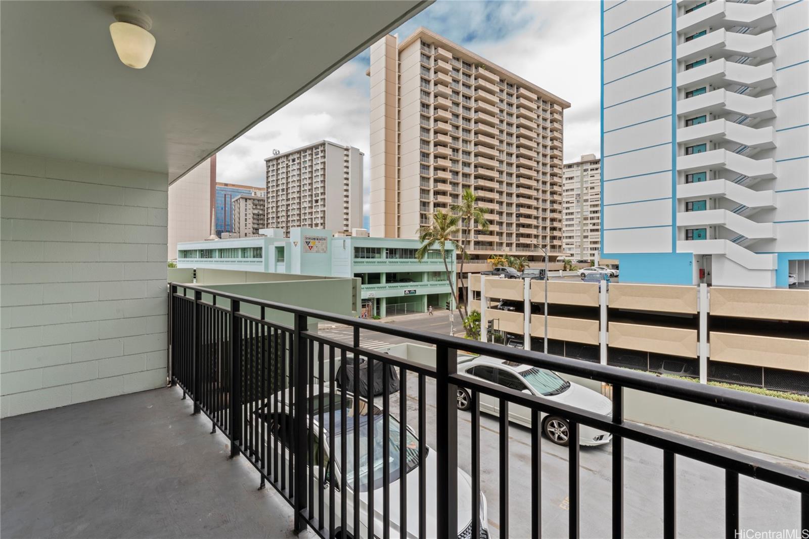 Kapiolani Towers condo # 308, Honolulu, Hawaii - photo 16 of 24