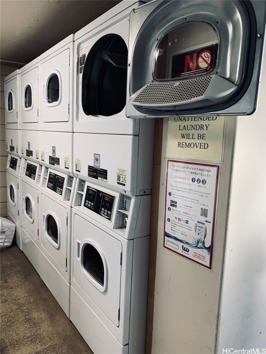 Kapiolani Towers condo # 902, Honolulu, Hawaii - photo 18 of 18