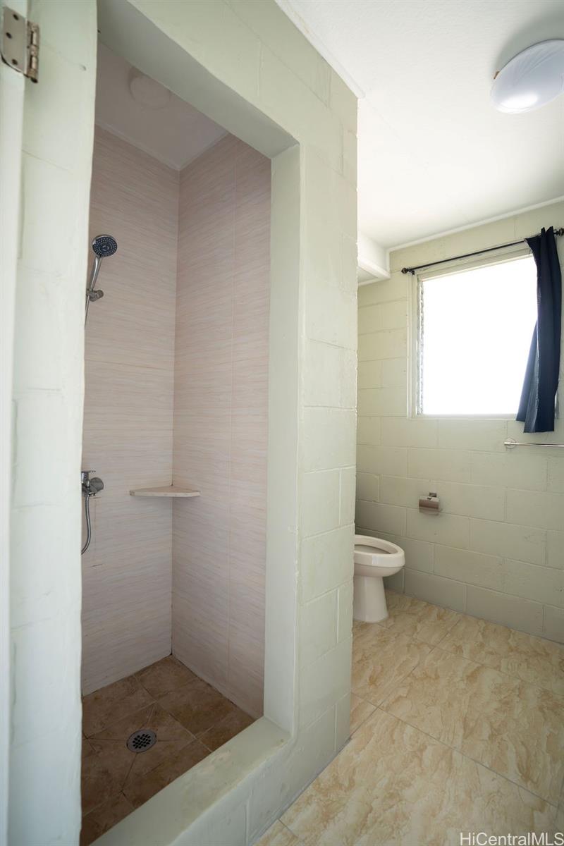 1611 Kahai St Honolulu - Multi-family - photo 21 of 25