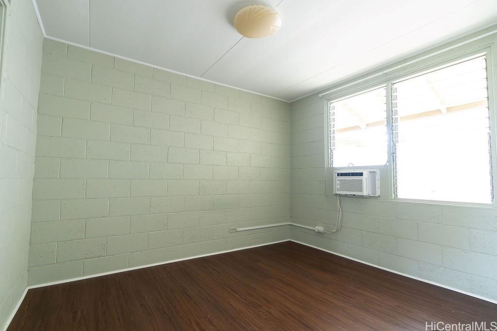 1611 Kahai St Honolulu - Multi-family - photo 24 of 25