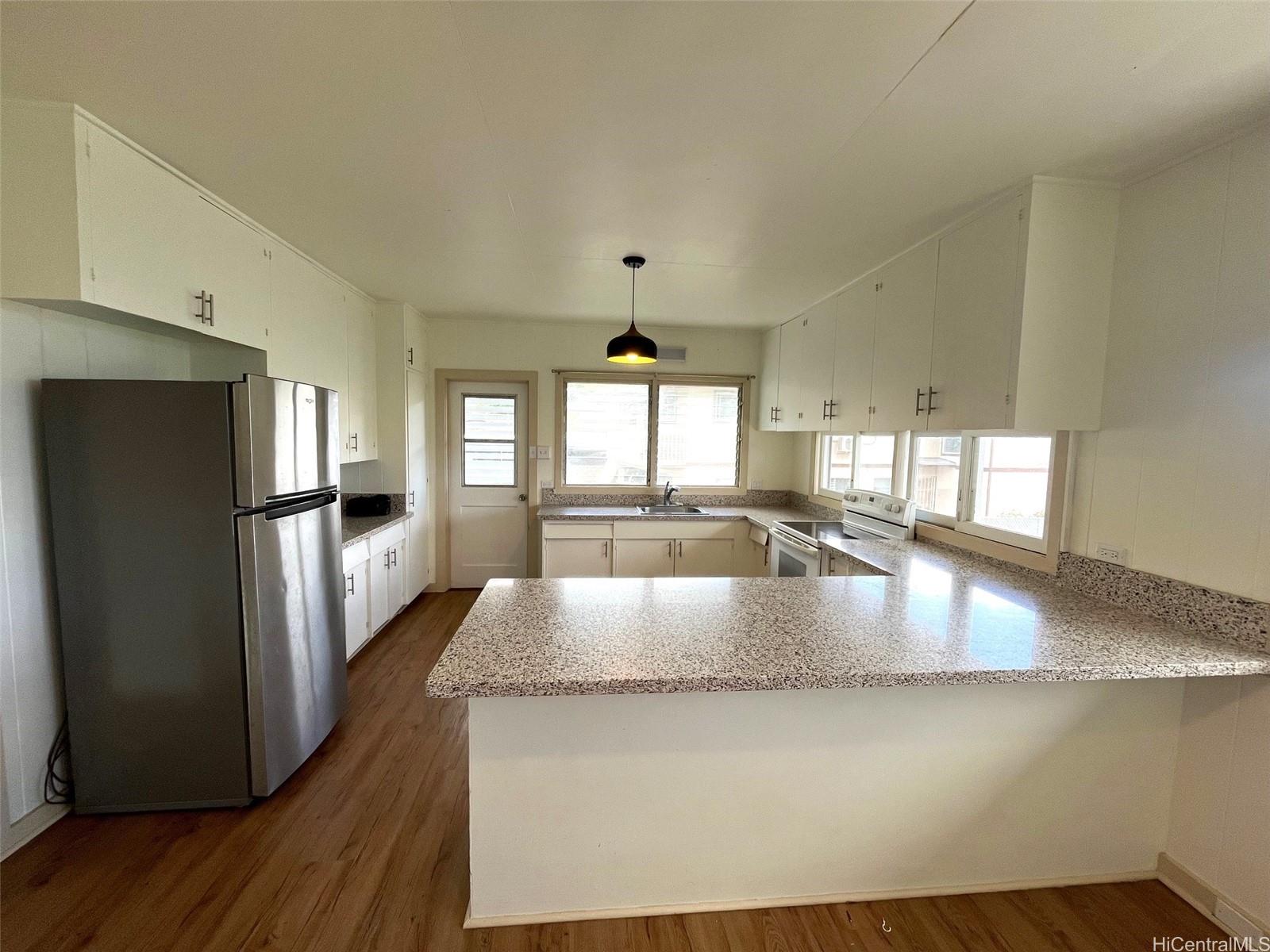 1611 Ua Dr Honolulu - Rental - photo 5 of 24