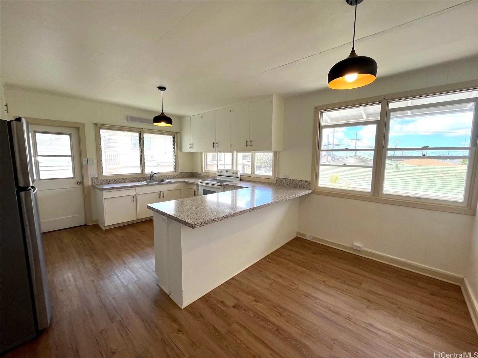 1611 Ua Dr Honolulu - Rental - photo 6 of 24