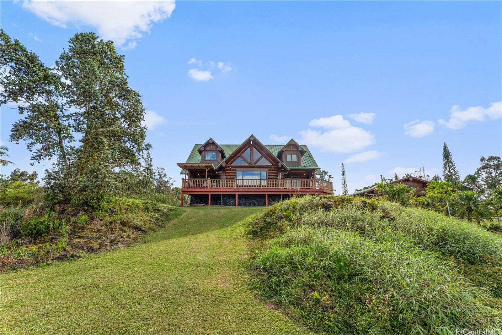 16-1125  Poouli Road Hawaiian Acres,  home - photo 1 of 25