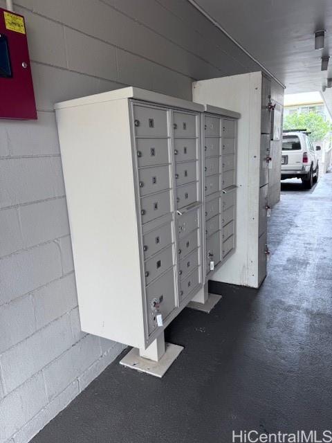 1614 Emerson Street Honolulu - Rental - photo 12 of 14